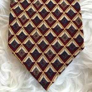 🌺 💯 authentic silk VALENTINO tie🌺
